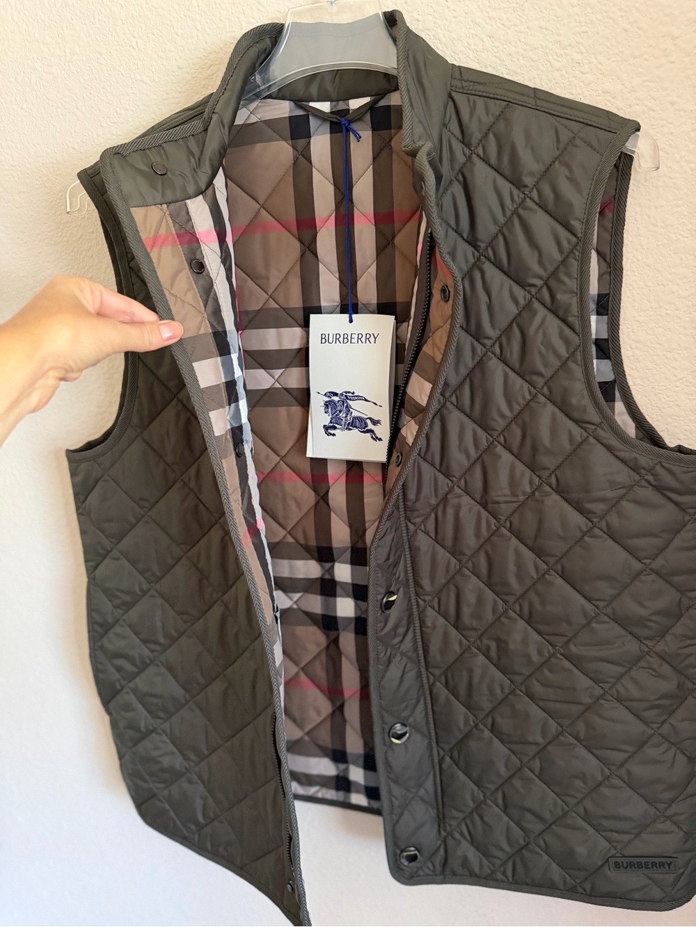 BURBERRY Men’s Quilted Olive Green Vest SZ S NWT